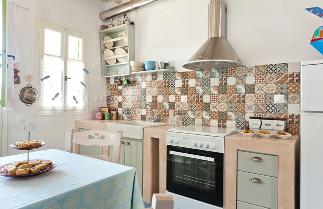 Skaris Homes - Photo 14