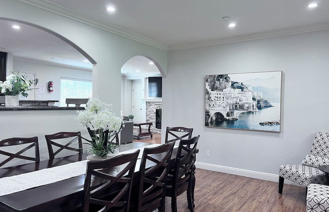 Lovely Anaheim Pool Home 1 Mile to Disney - Foto 21