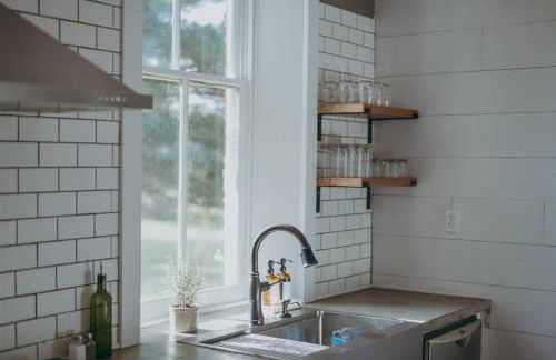 1900's Historic Lancaster School House - Foto 9