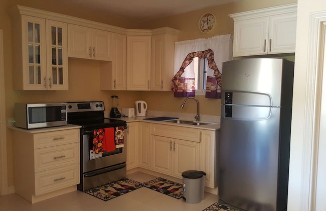 Executive Suites - Palms of Ottawa - Photo 19