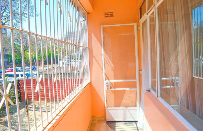 Fantastic Location, 1-bed Apartment in Harare - Foto 18