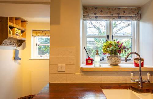 Thimble Cottage - Photo 6