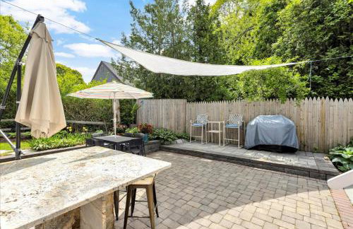 Cirlene's Beach Retreat - Photo 41