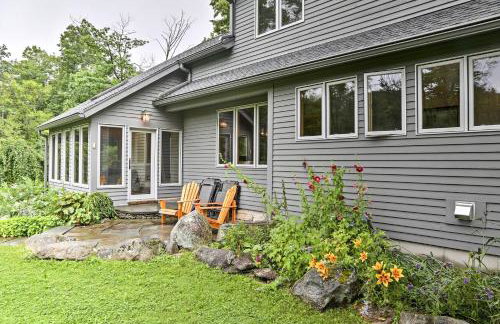 Berkshires Home on 11 Acres with Pond and 2 Fire Pits! - Foto 27