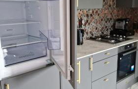 Two bed apartment with balcony Slough,Windsor,Legoland - Foto 17