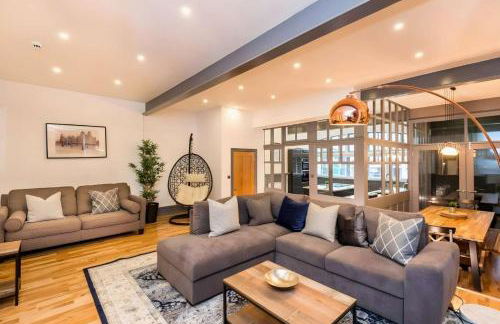 Bands Warehouse I - Foto 1