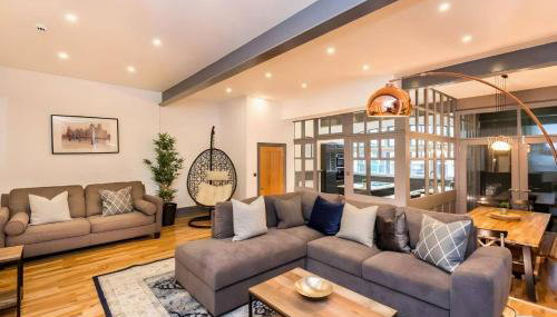 Bands Warehouse I - Foto 1