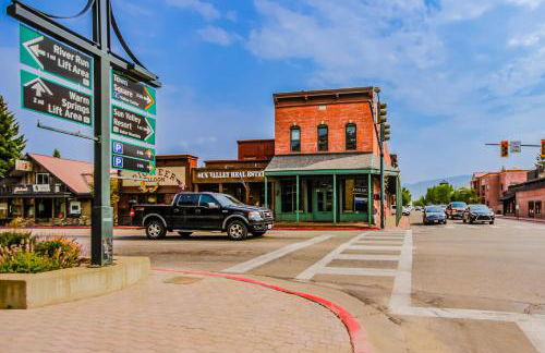 Pinewood Getaway - Foto 23