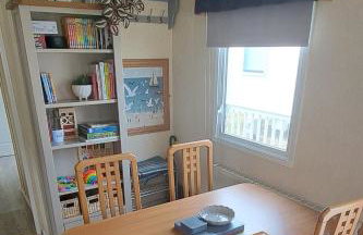 Seaside Caravan Goldensands Kinmel Bay-Sleep 6 - Foto 12