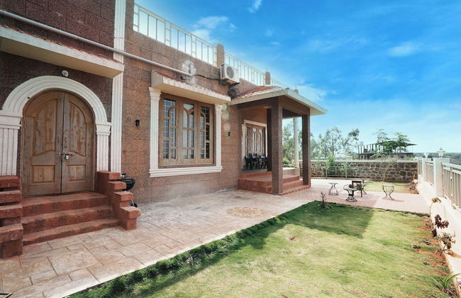 Clifton Villa - Photo 23