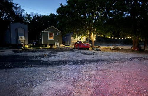 Shangrila Tiny Home near Dove Ridge Winery - Photo 12