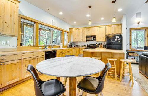 Cle Elum Lake Home with Hot Tub and Mountain Views - Foto 7