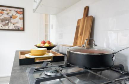 "The Cromwell" I Contractor's Haven Borehamwood I 3 - 6 Beds I Free Parking, Netflix & Sky Sports - Foto 17