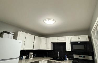 Barnes Avenue near Yale - Foto 19