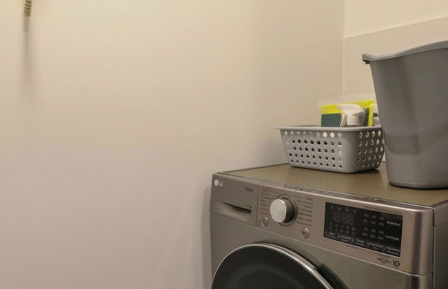 w Minimalist 2BR in Miraflores - Photo 31