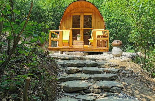Hope Mountain Escape Poland, Charming Barrel House - Foto 1