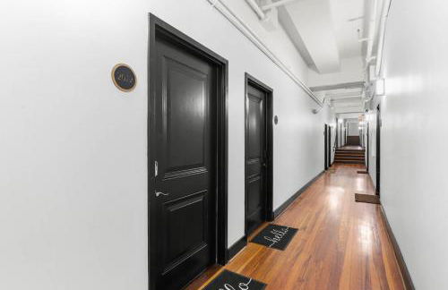 Knockout Loft- Near Plant Riverside - Foto 10