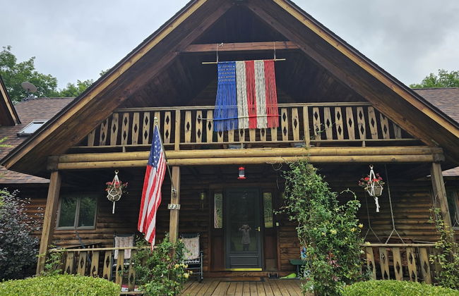 Pocono Dog-Friendly Home on River - Foto 37