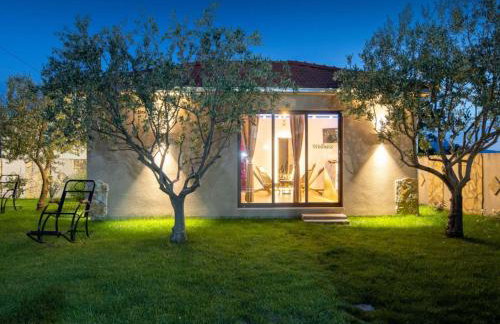 Villa Popovi a Dvori - Six Bedroom Villa with Pool - Foto 43