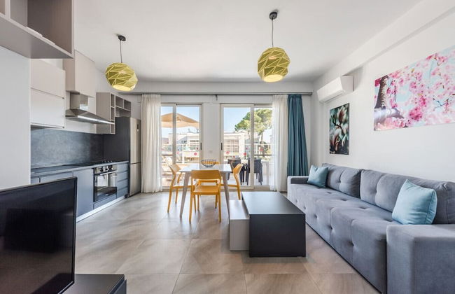 Spacious 1BR Apartment With Resort Access - Foto 1