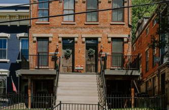 Stunning 4BR Townhome Rooftop City Views - Foto 7