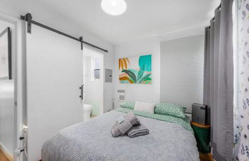 Garden Oasis Cozy Home Near Bart Shop with Parking - Photo 73