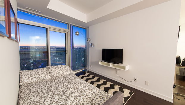 Views from the Six - Foto 3, Habitación