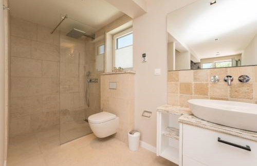 Villa Four Seasons Seaside B with heated pool and jacuzzi, Zadar - Foto 22