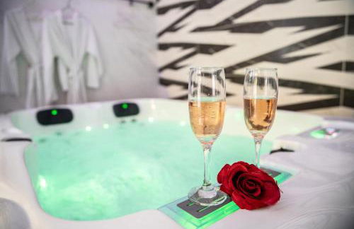 Appart Hotel GLAM88 Suites SPA et SAUNA - Foto 21