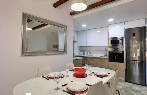 3 bed ground first floor apartment. Close to beach - Foto 18