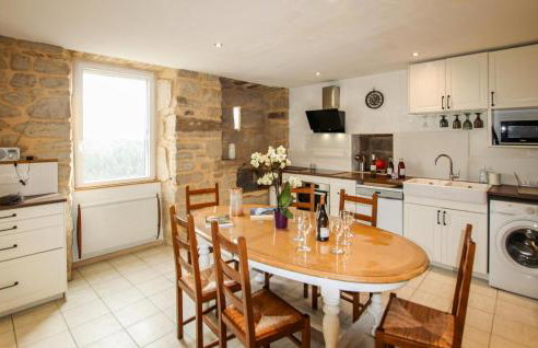 Beautiful Home In Lablachère With Wifi - Foto 6