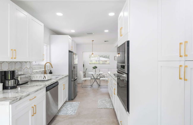 Sunrise Palms 10 Min to Beach! - Foto 10