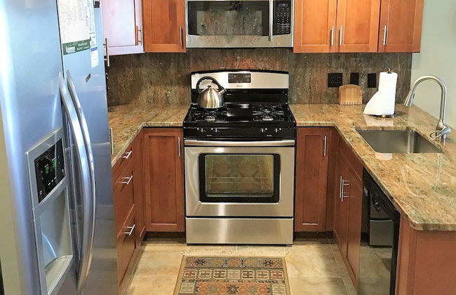 Ski-in, Ski-out 2 Br With View Of Ski Lift! 2 Bedroom Condo by RedAwning - Foto 4