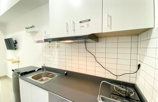 Comfy And Simply Look Studio Room Sayana Bekasi Apartment - Foto 11