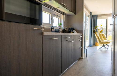 Komforthaus für 6 Gäste mit Terrasse am Wasser - Foto 7