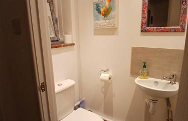 Down by the Riverside - Photo 8