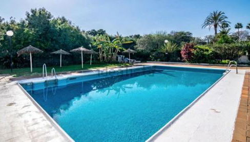 Sotogrande Duplex near Polo, best pool view, 2 pools, full south, 7 drive to beaches and Port - Foto 5, Garden, sunbed, Garden view