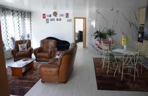 Casinha das Bonecas - Casa com Piscina Privada - Foto 31