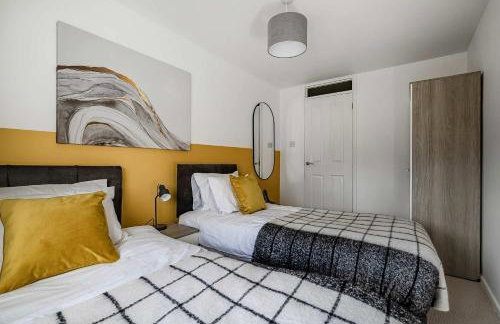 Stylish 2BR Apartment near MCR Airport - Foto 7