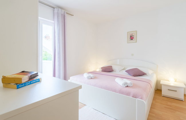 Apartmani Nikolina - Photo 14