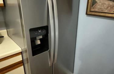 Vet School - Pools Full Kitchen Queen Bed - Foto 8