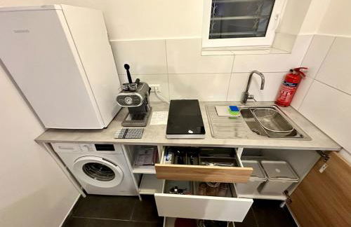 Central 30 sqm apt Obertürkheim - Foto 2