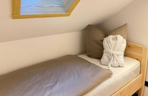 DAS BISCHOF - 5 exklusive Ferienwohnungen und 1 Doppelzimmer - 4x mit privater Zirben Sauna - Semmelservice & Hindelang PLUS - Foto 24