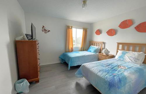 Spacious Villa South Facing Pool 20 min to Disney - Foto 28