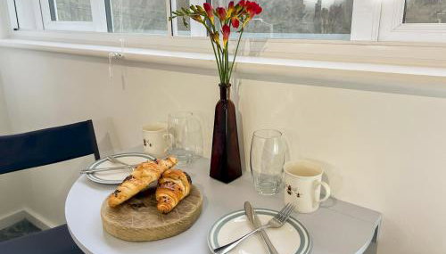 Amersham Station Road Studio - Pass the Keys - Foto 2, Other