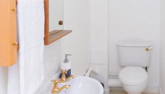 Duplex 2-Bed House with free Parking Near Greenwich O2 and city centre - Foto 5