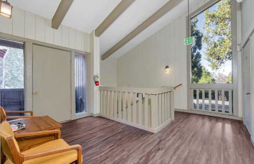 Inside Yosemite Park-Cozy Corner Unit-Sleeps 2 - Foto 28
