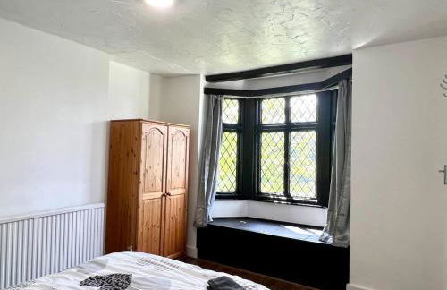 Sleeps 8 Thamefront Gem w PetsOK Free Parking - Foto 8