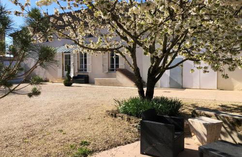 Maison élégante à Meursault avec jardin clos et cheminée - Foto 1