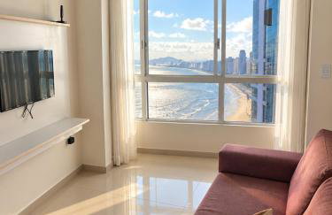 Frente Mar com Piscina, Garagem e Vista Linda - Foto 29